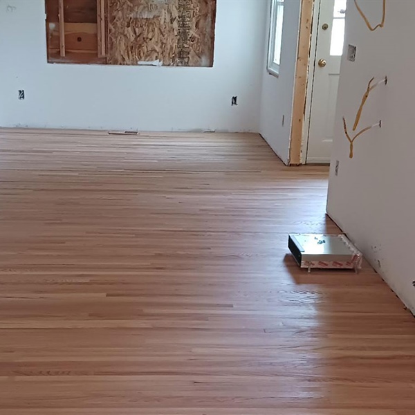Dealing with Spills and Stains on Hardwood Floors: Quick and Effective Solutions